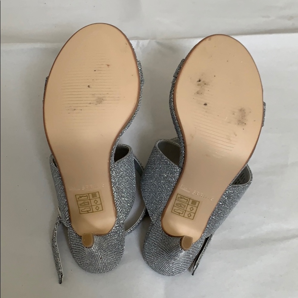 Call it Spring Silver Heel size 5 - Picture 4 of 4